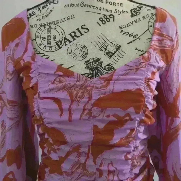 OPEN EDIT | Women's Purple/Rustic  Orange Ruched Long Sleeved Blouse - Picture 2 of 6